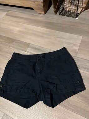 GAP Women's Black Jean Shorts